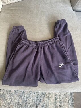 Nike Men’s Dark Navy/Purple Fleece Joggers Sweatpants - M